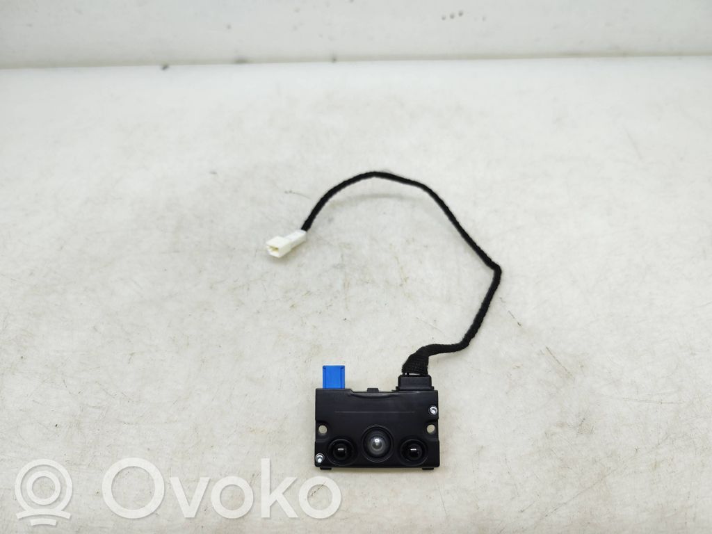 Windshield/windscreen camera   158812471I
