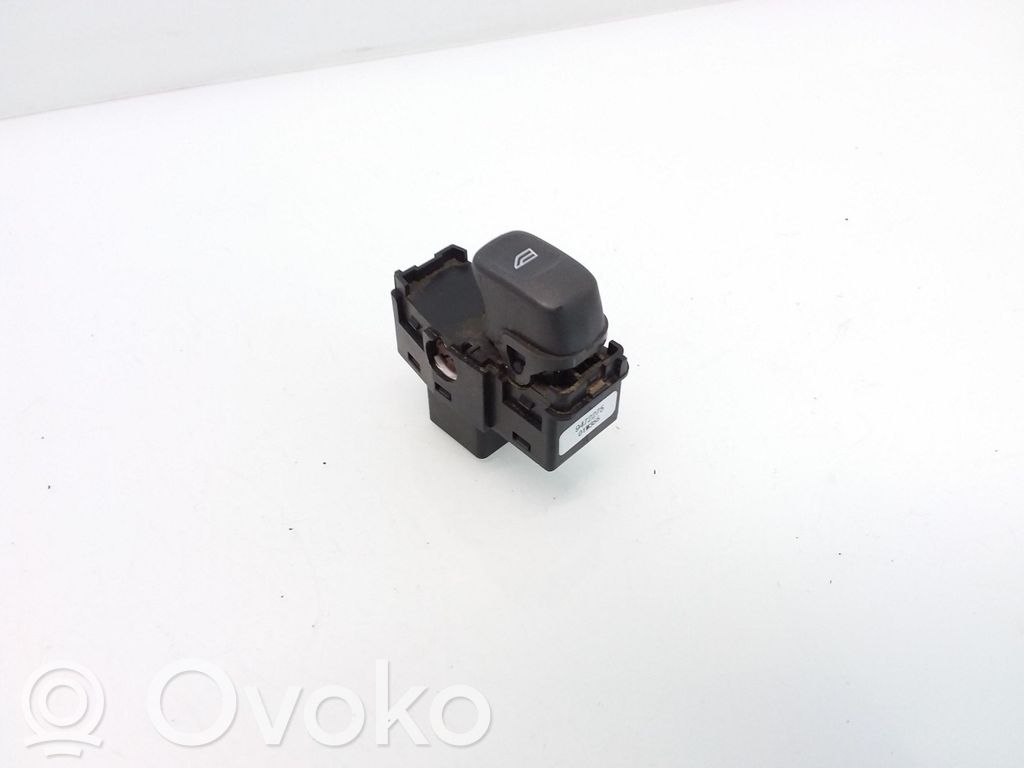 Volvo V70 Electric window control switch 