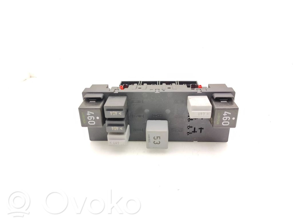 Volkswagen Caddy Comfort/convenience module 
