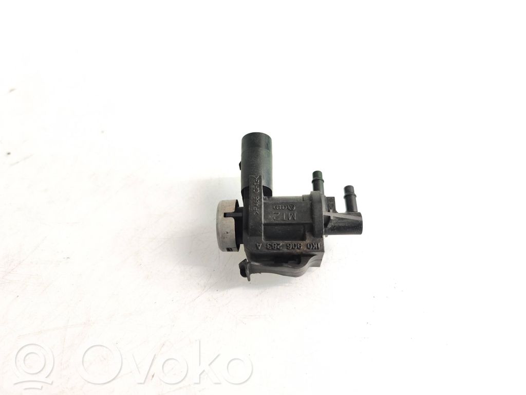 Volkswagen Transporter - Caravelle T5 Turbo solenoid valve 