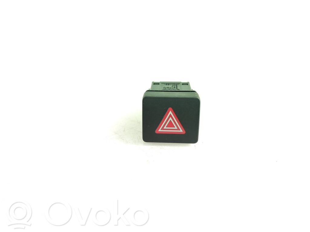 Audi A4 S4 B9 Botón interruptor de luz de peligro 