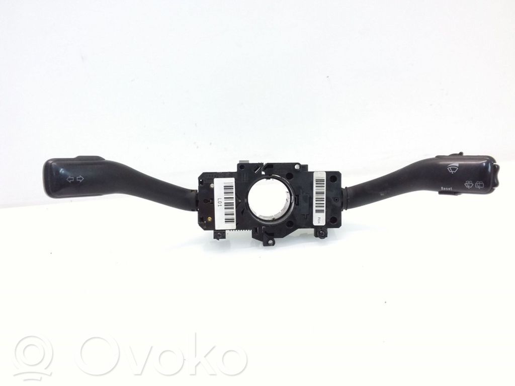 Volkswagen PASSAT B5 Rokturu komplekts 