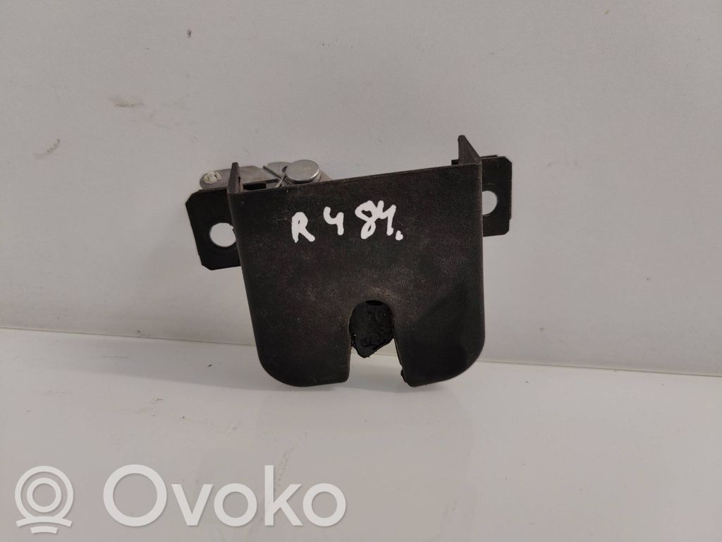 Zamek klapy tylnej / bagażnika   2K0827505F
