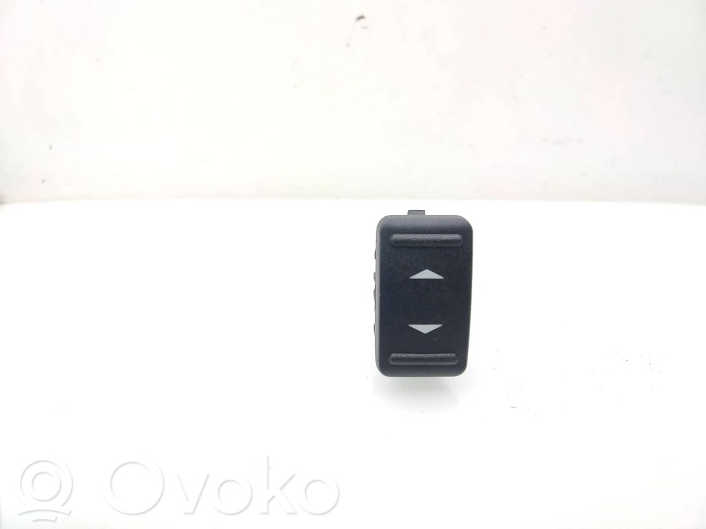 Ford Kuga I Electric window control switch 