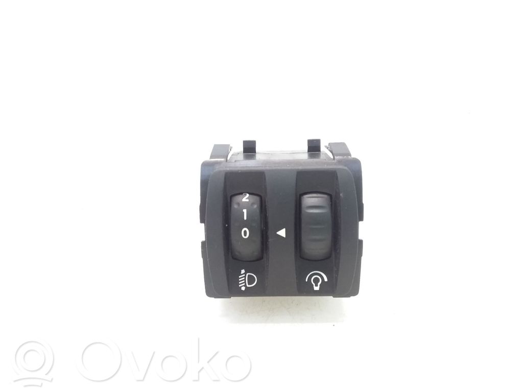 Renault Megane III Headlight level height control switch 