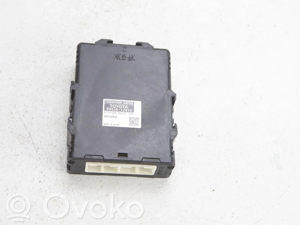 Toyota Auris E180 Gearbox control unit/module 