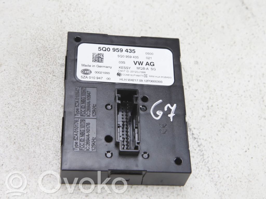 Volkswagen Golf VII Keyless (KESSY) go control unit/module 
