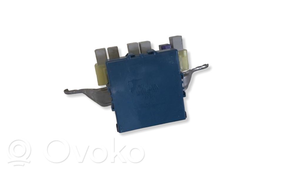 Toyota Corolla Verso E121 Combustion control unit/module 