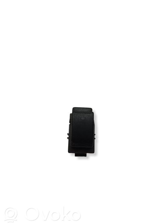 Toyota Corolla Verso E121 Electric window control switch 