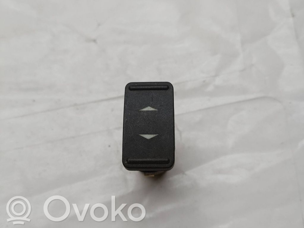 Ford Focus Electric window control switch 