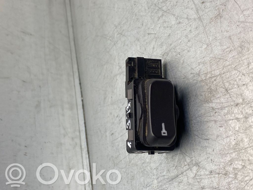 Saab 9-5 Central locking switch button 