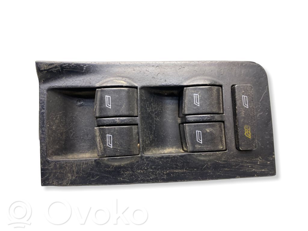Audi A6 S6 C5 4B Electric window control switch 