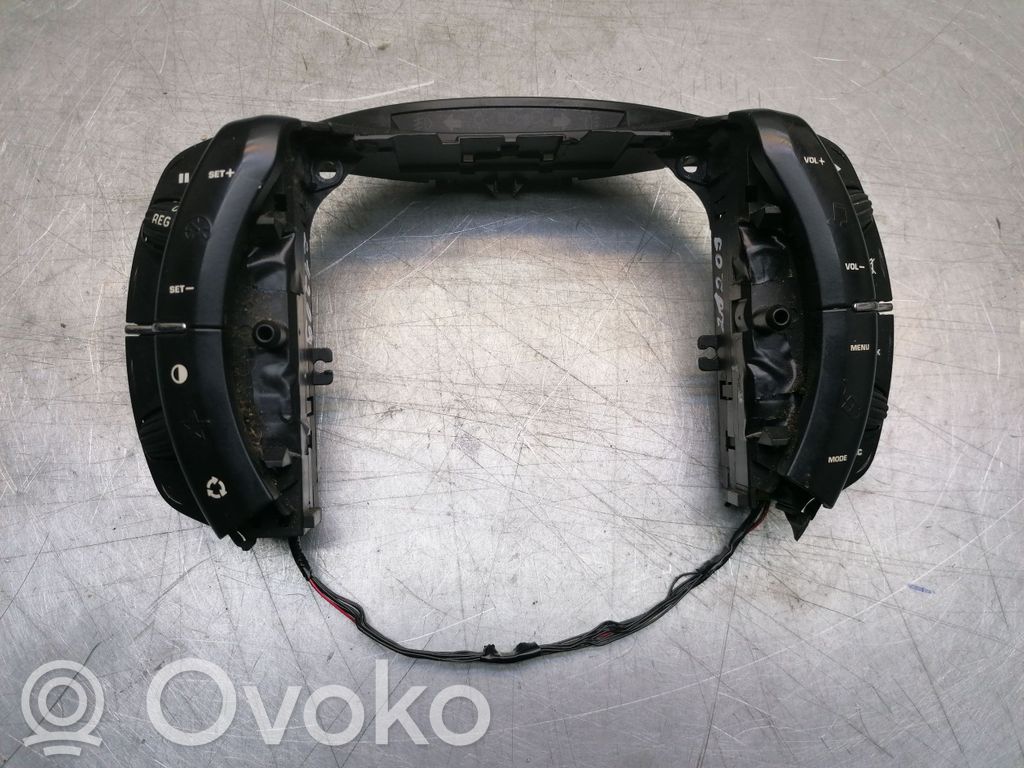 Citroen C4 I Steering wheel buttons/switches 