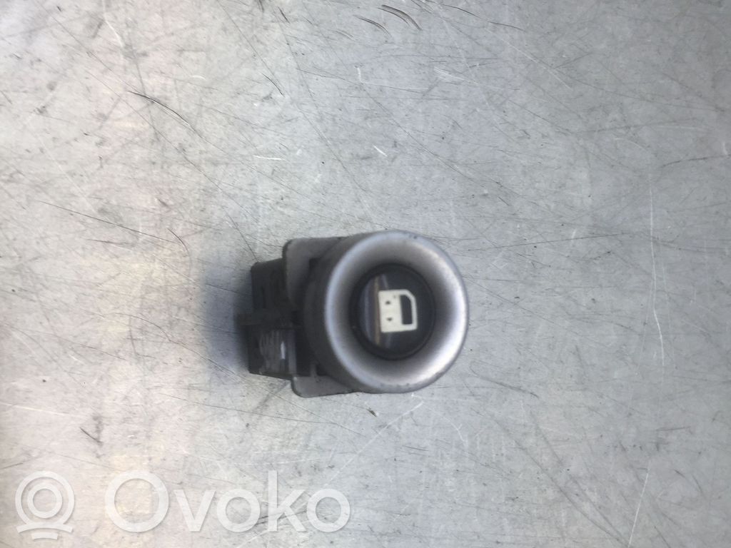 Citroen C8 Electric sliding door switch 