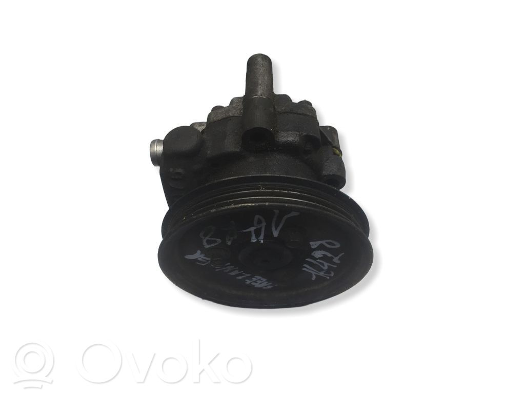 Land Rover Freelander Ohjaustehostimen pumppu 