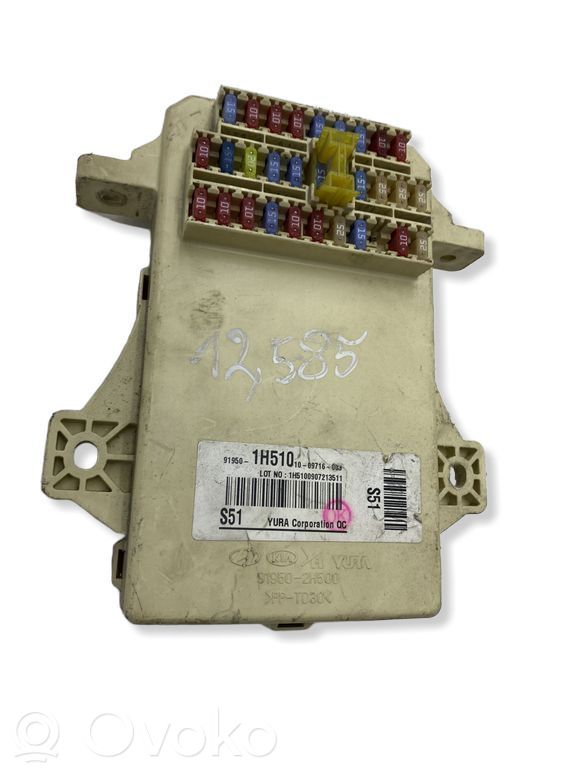 KIA Ceed Fuse module 
