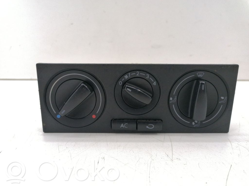 Volkswagen Golf IV Climate control unit 