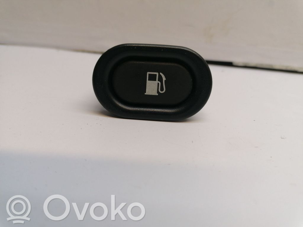 Saab 9-5 Fuel tank opening switch 