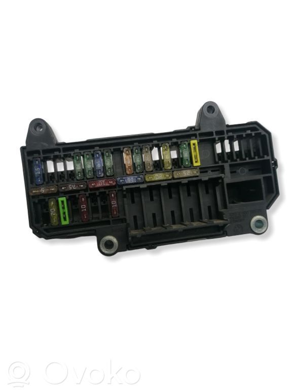 BMW 7 E65 E66 Fuse module 