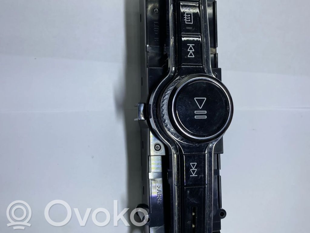 Volvo XC90 Climate control unit 
