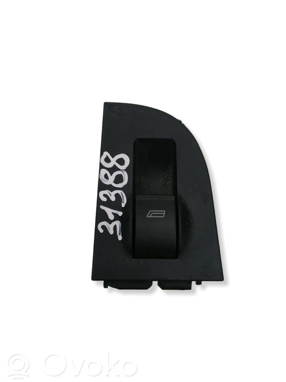 Audi A6 S6 C5 4B Electric window control switch 