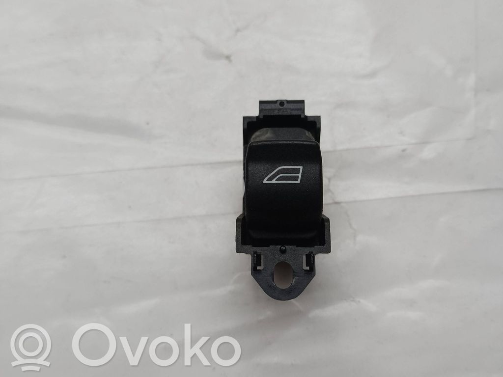Volvo V50 Electric window control switch 