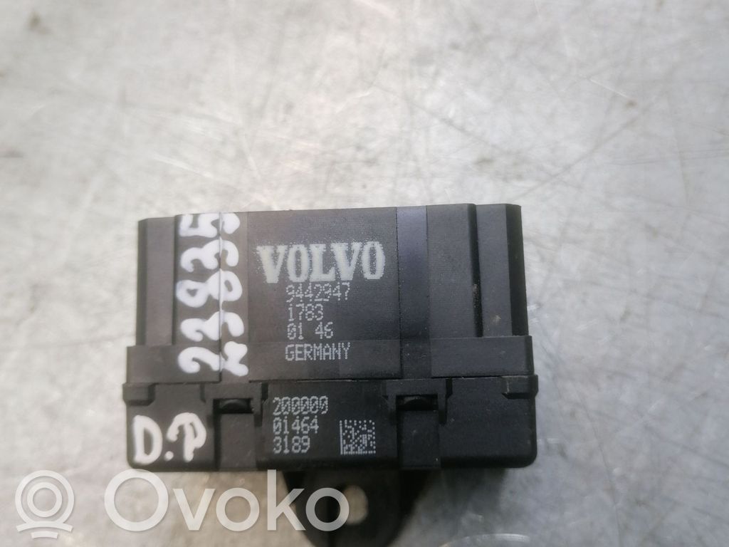 Volvo S60 Seat heating relay 