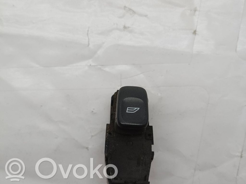 Volvo S60 Electric window control switch 