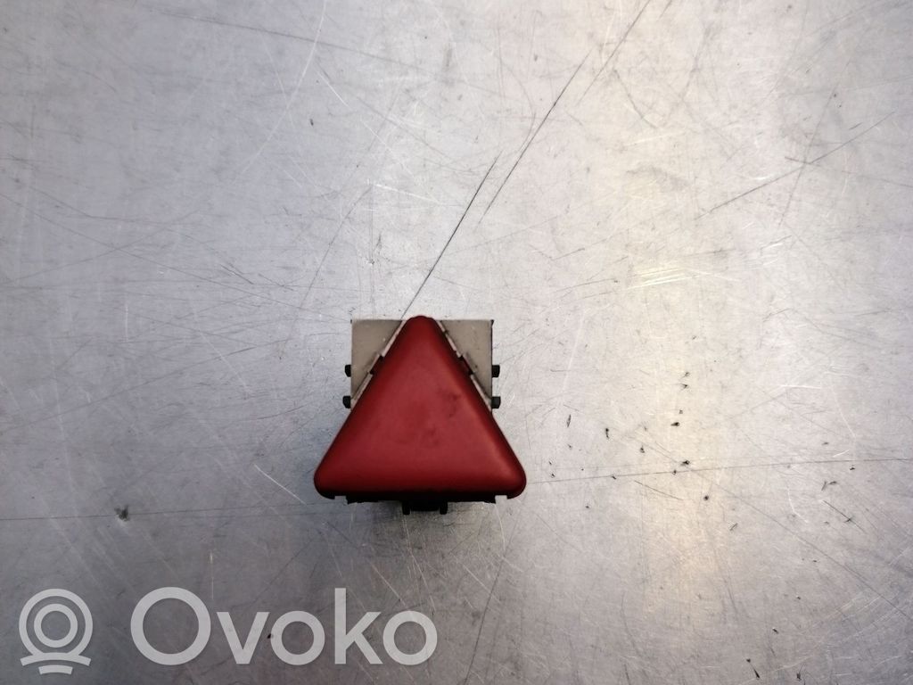 Volkswagen Golf V Hazard light switch 