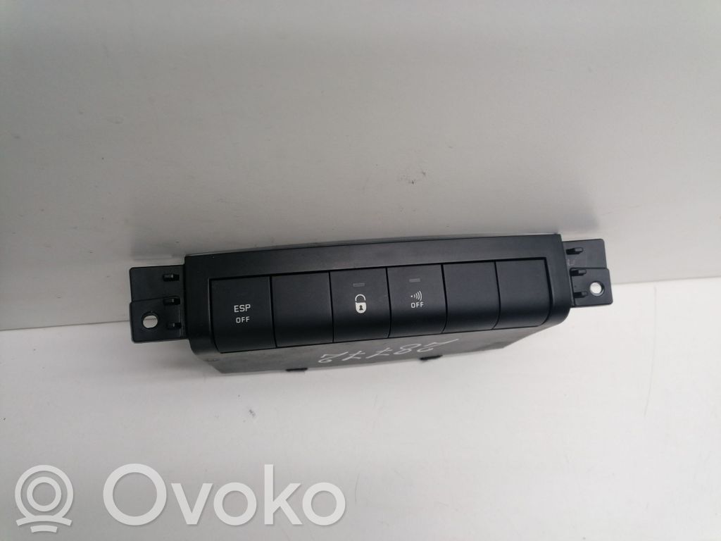 Peugeot 207 Central locking switch button 