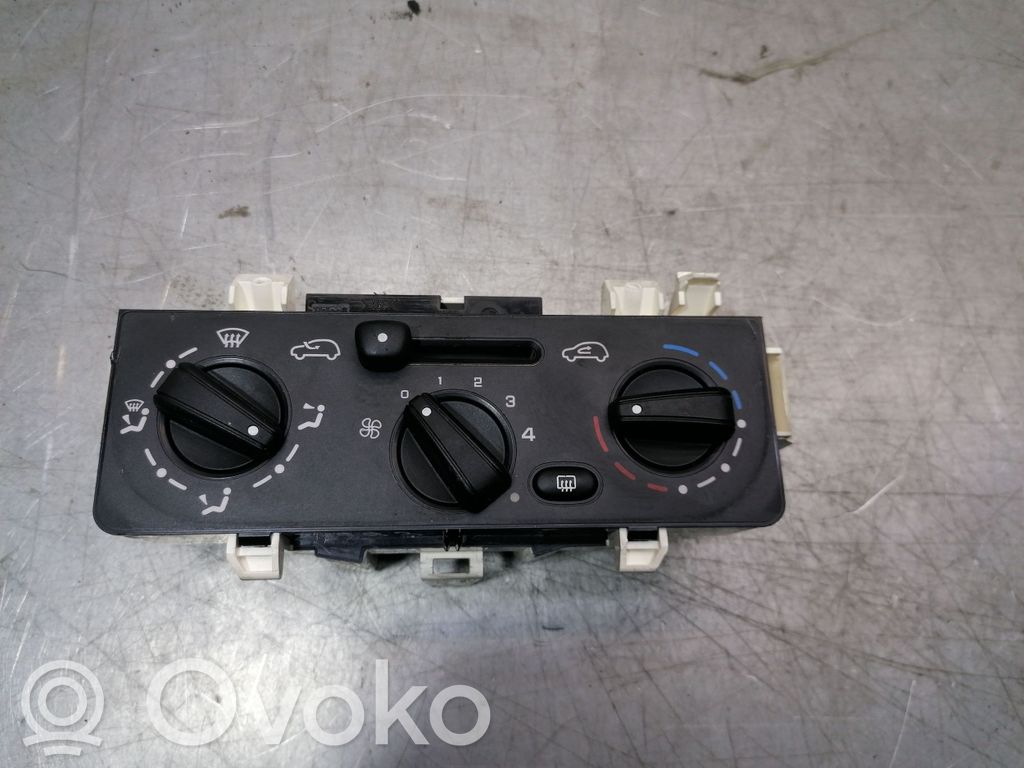 Citroen C2 Climate control unit 
