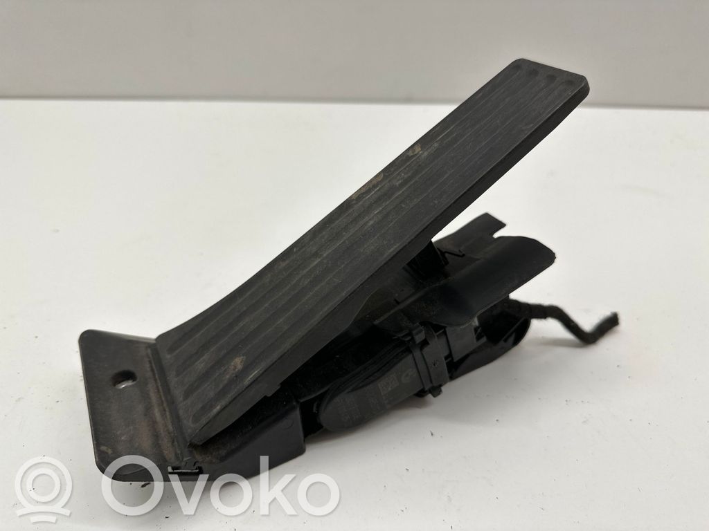 BMW 1 F20 F21 Akceleratoriaus pedalas 