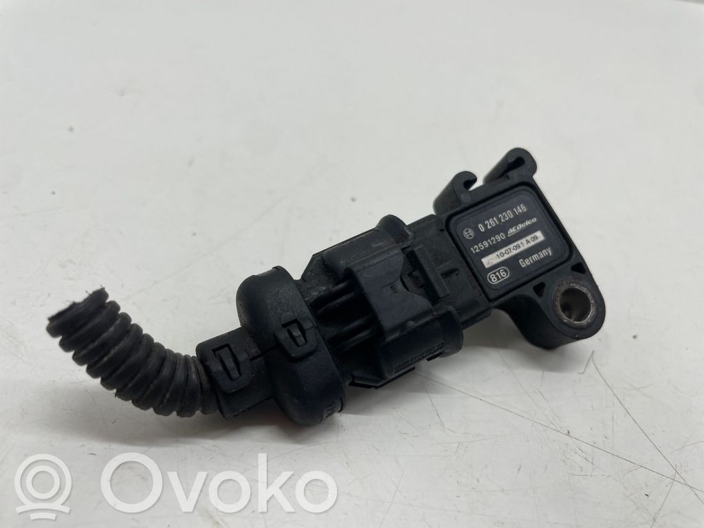 Opel Zafira B Air pressure sensor 