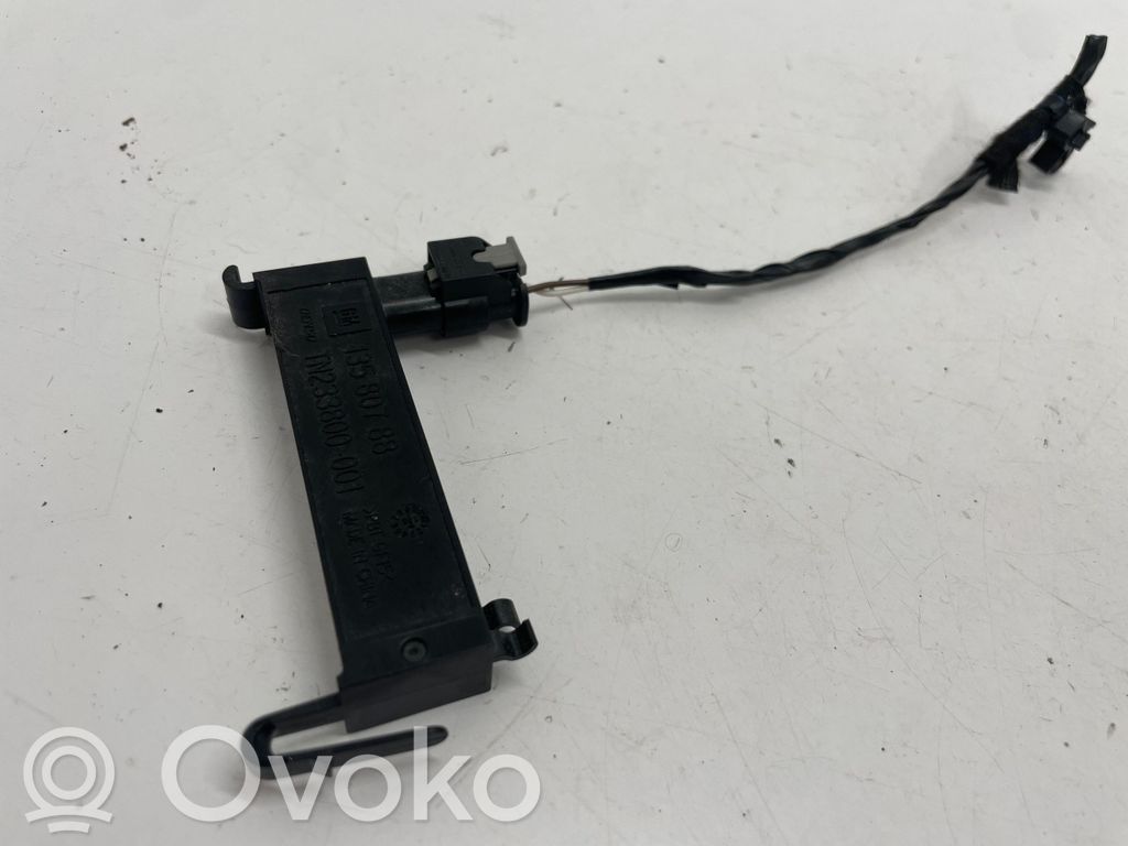 Opel Insignia B Beraktės sistemos antena 