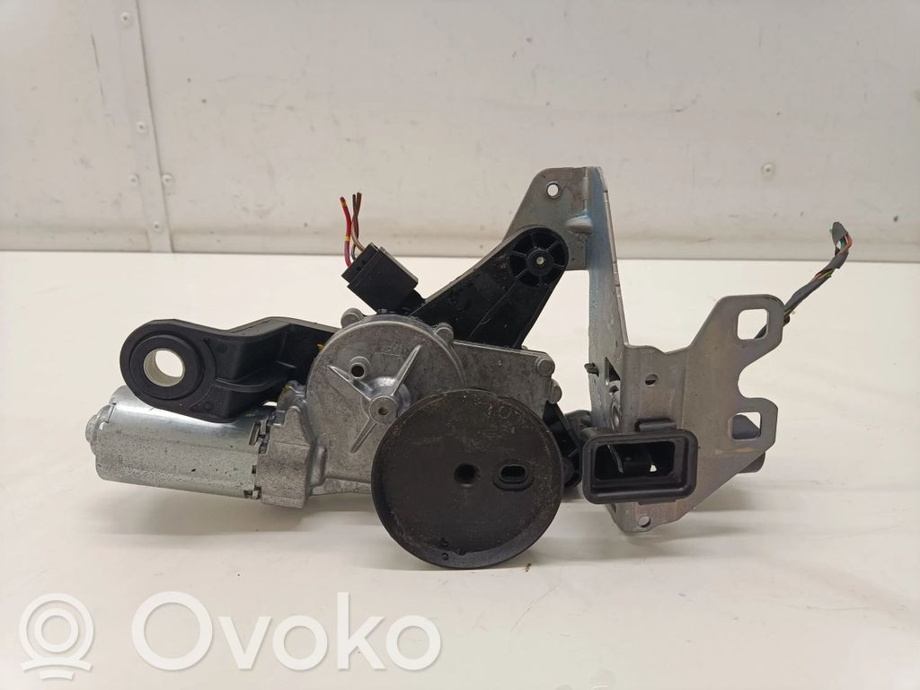 BMW 5 F10 F11 Galinio stiklo valytuvo varikliukas 