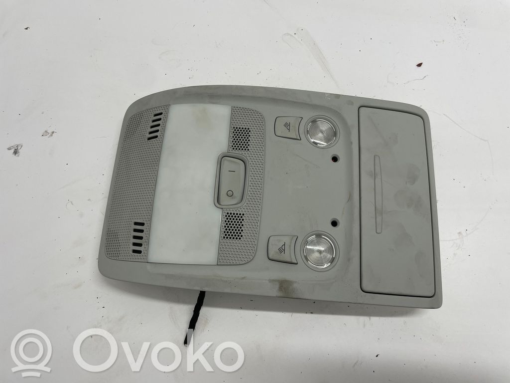 Światło fotela przedniego   8T0947135BE