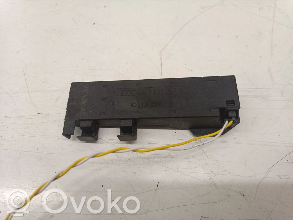 Audi A4 S4 B9 8W Interior comfort aerial antenna 