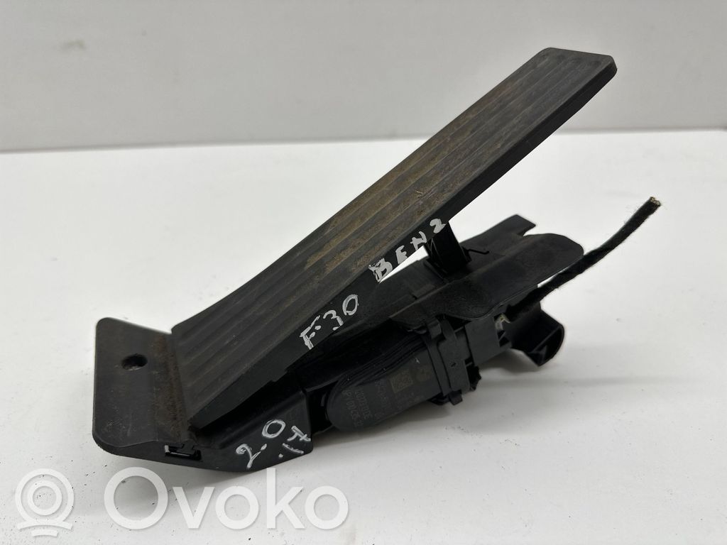 BMW 3 F30 F35 F31 Akceleratoriaus pedalas 