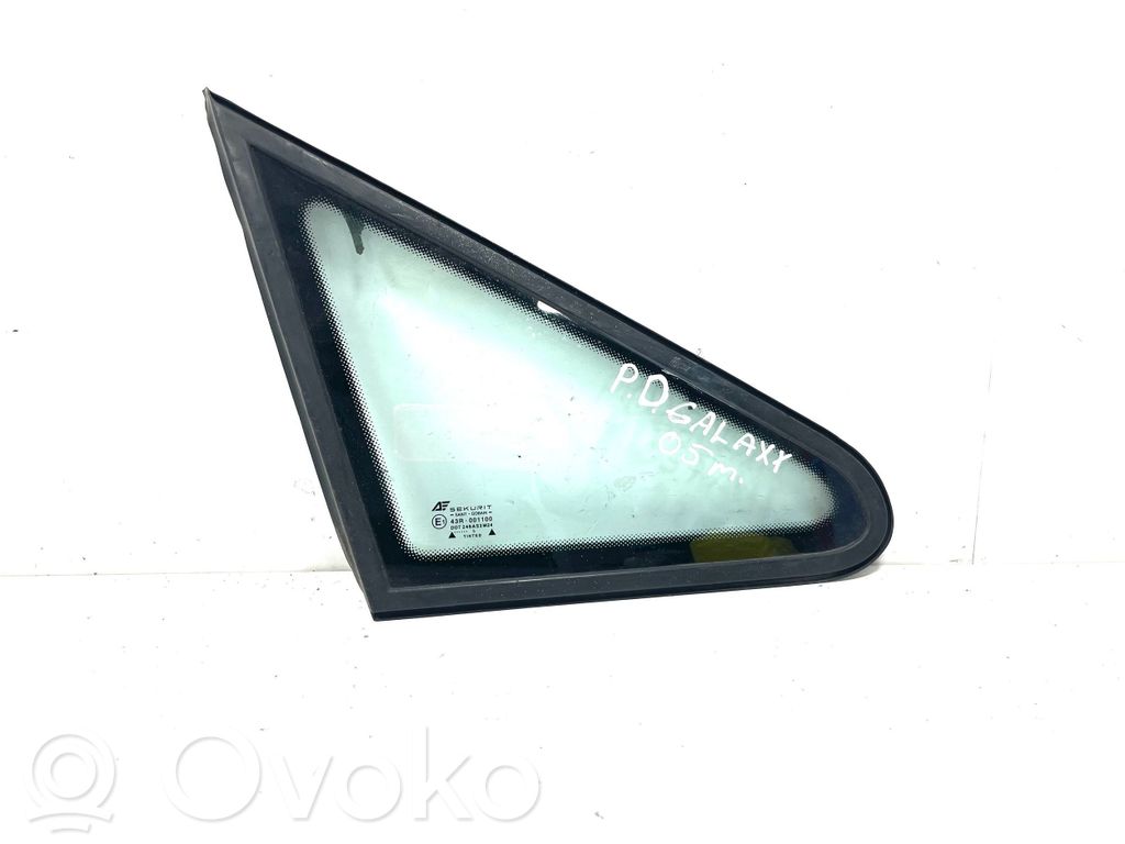 Ford Galaxy Front triangle window/glass 