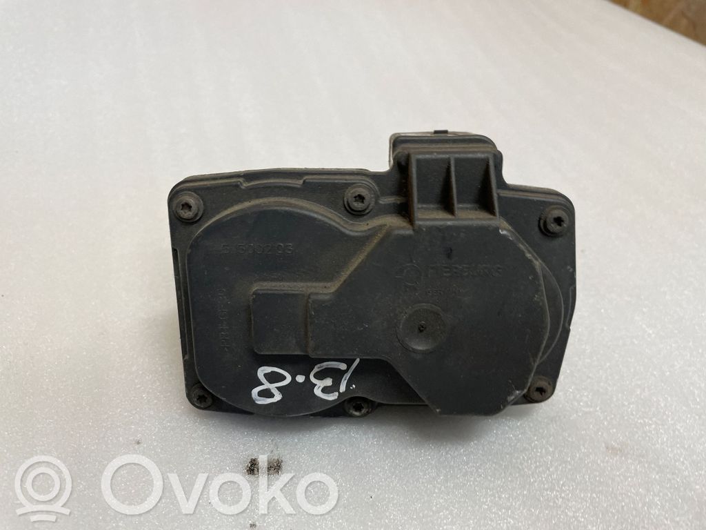 Volkswagen PASSAT B8 Activador/motor del colector de admisión 