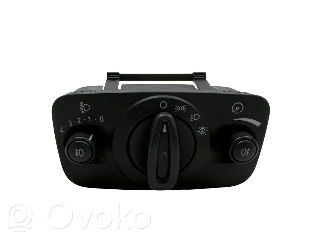 Ford C-MAX II Light switch 