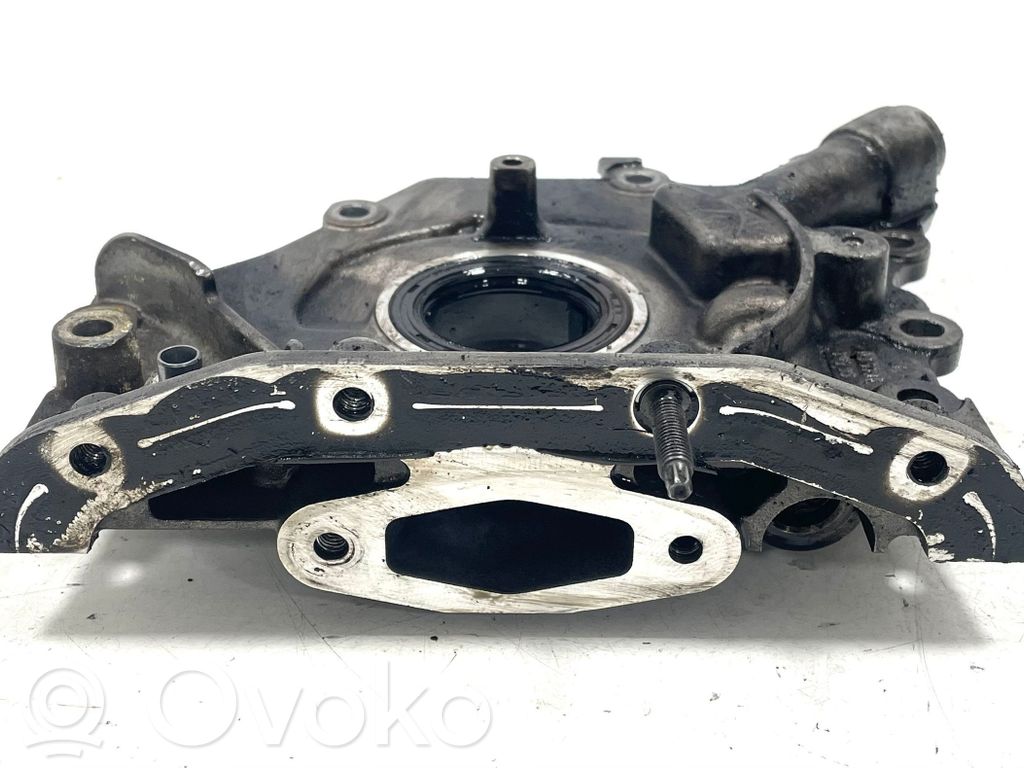 Ford Focus C-MAX Oil pump 