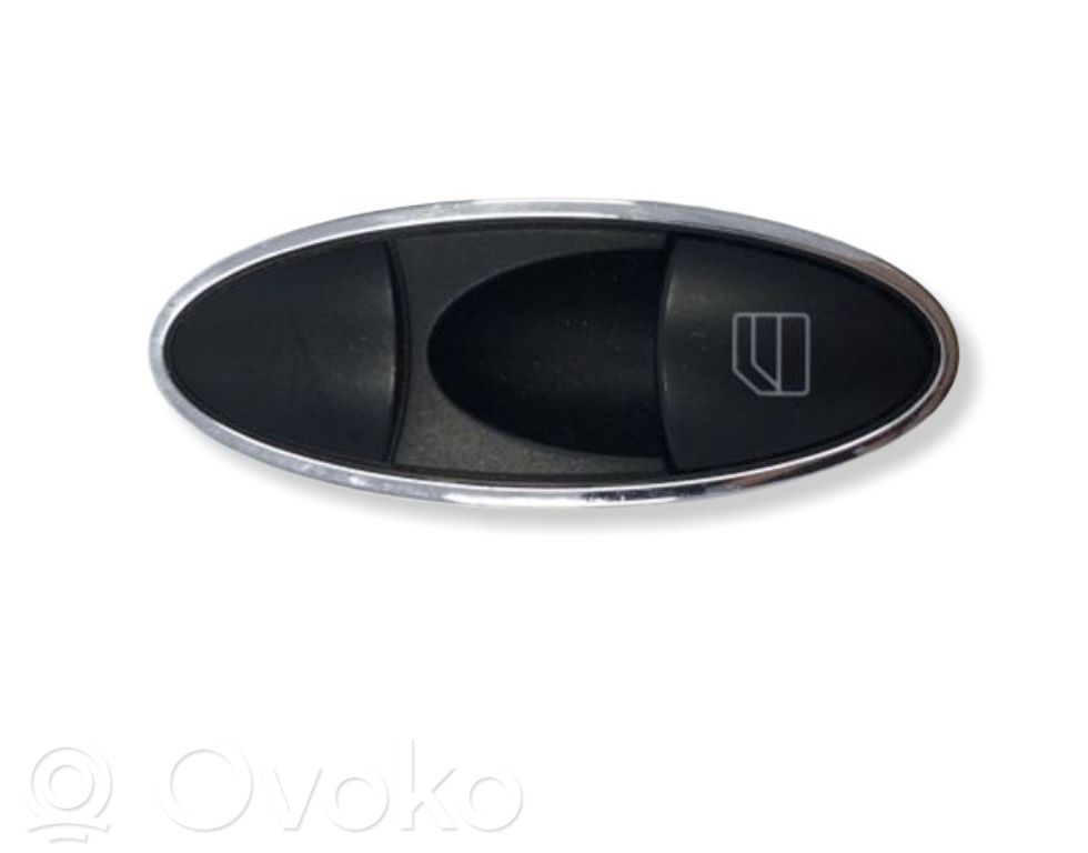 Mercedes-Benz E W211 Electric window control switch 