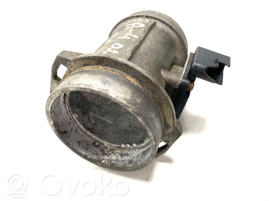 Audi A4 S4 B6 8E 8H Przepływomierz masowy powietrza MAF 