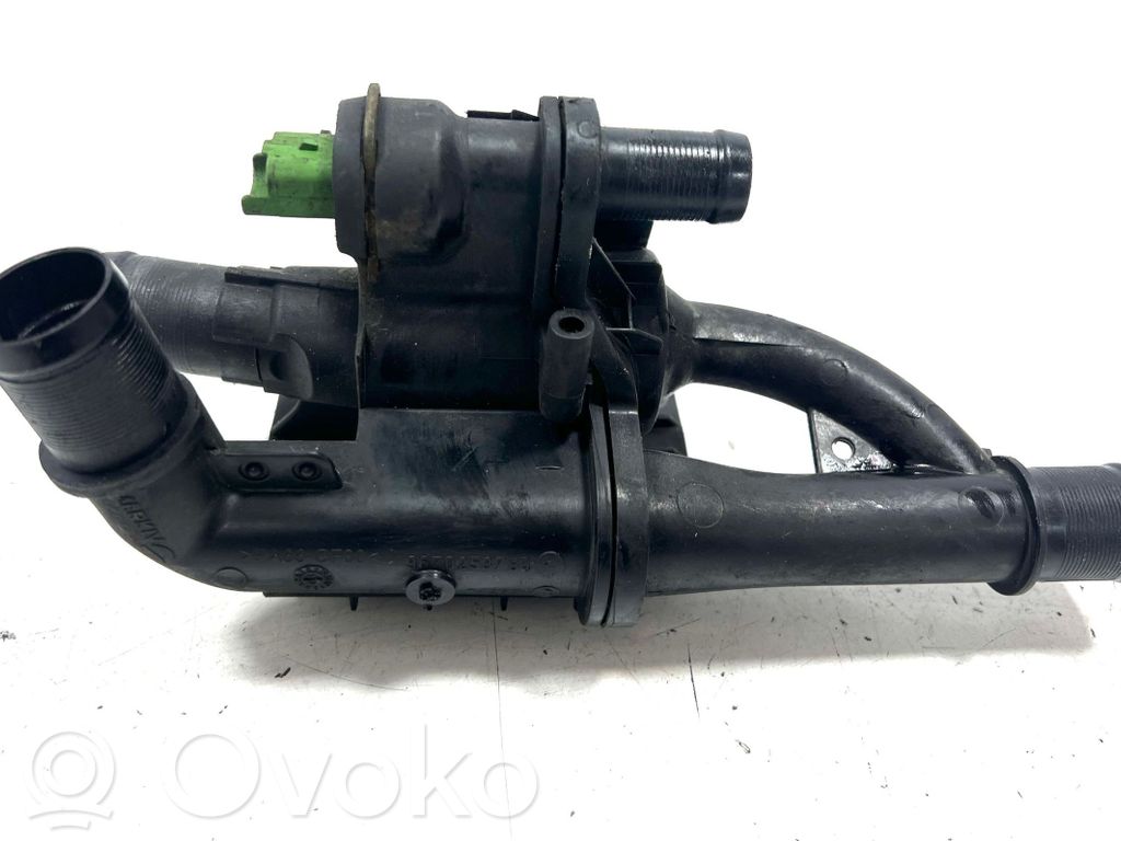Ford C-MAX II Thermostat/thermostat housing 