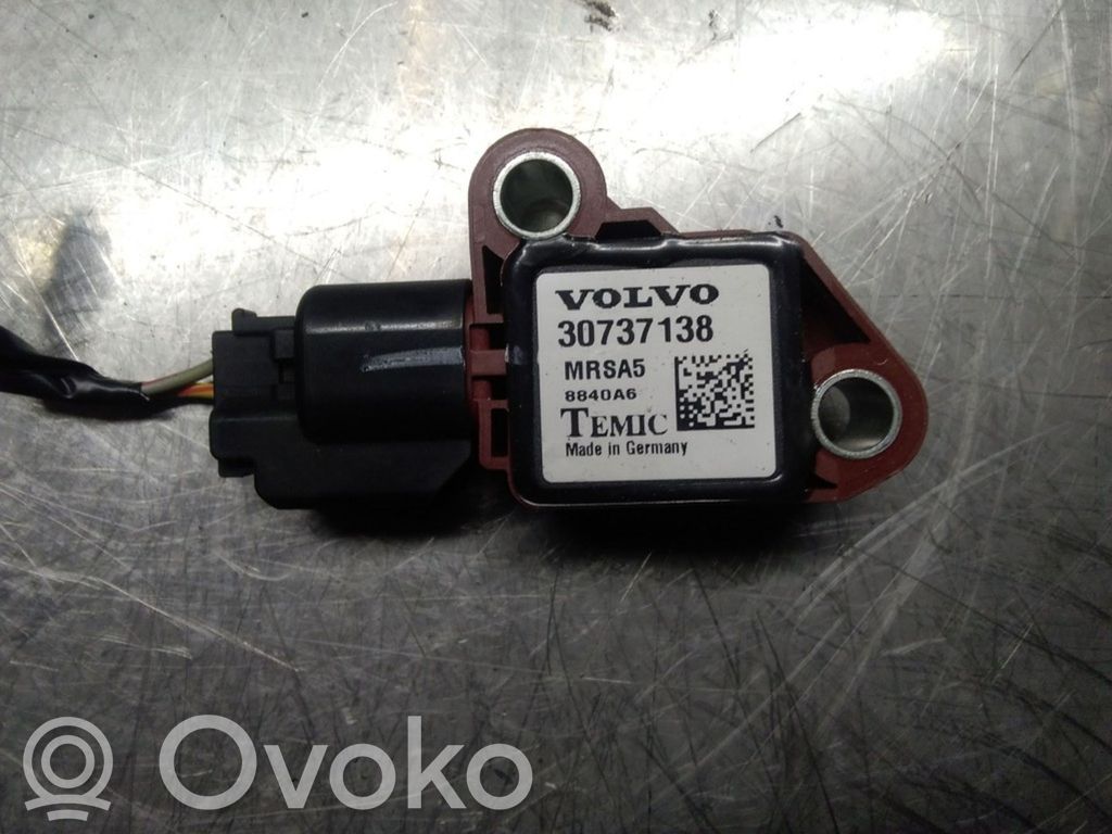 Volvo S40 Airbag deployment crash/impact sensor 