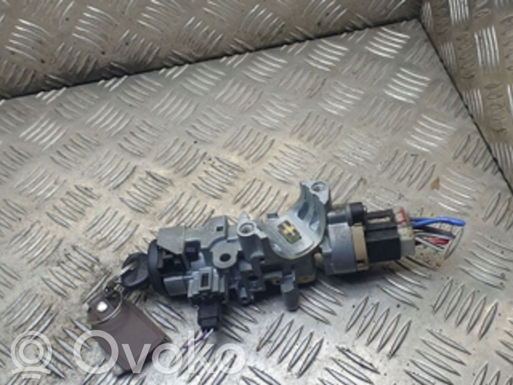 Mazda MPV Užvedimo spynelė 