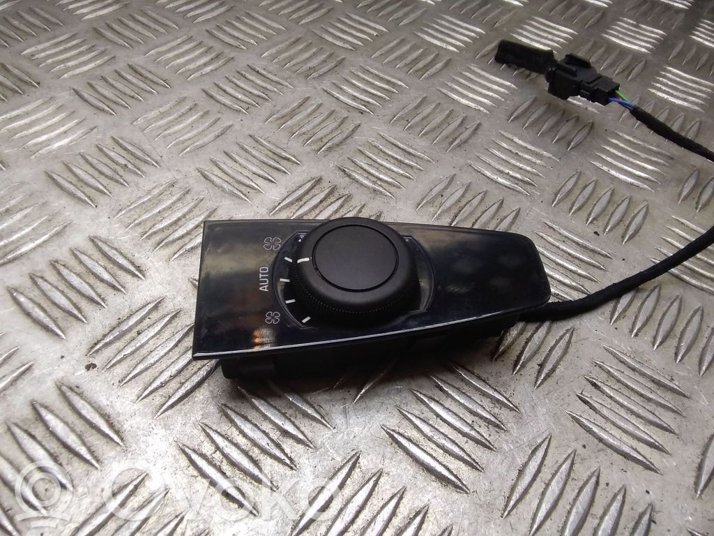Citroen C4 I Picasso Air conditioning (A/C) switch 