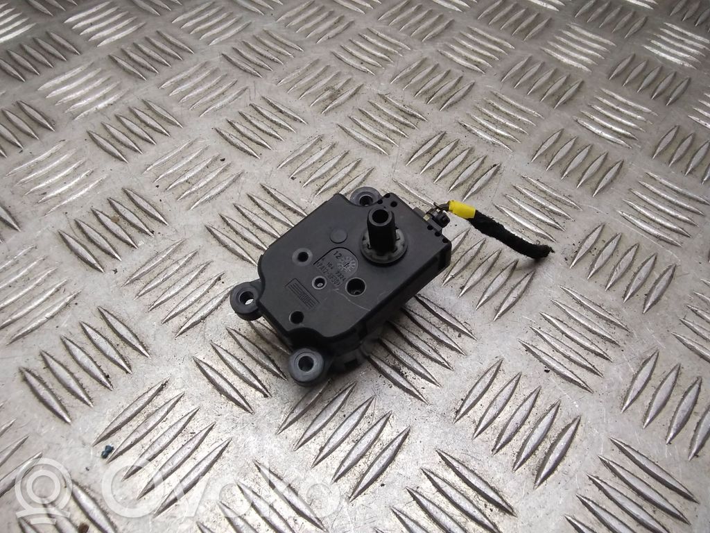 Ford Mondeo Mk III Motor/activador trampilla de calefacción 