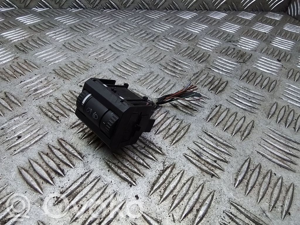 Skoda Octavia Mk2 (1Z) Headlight level height control switch 